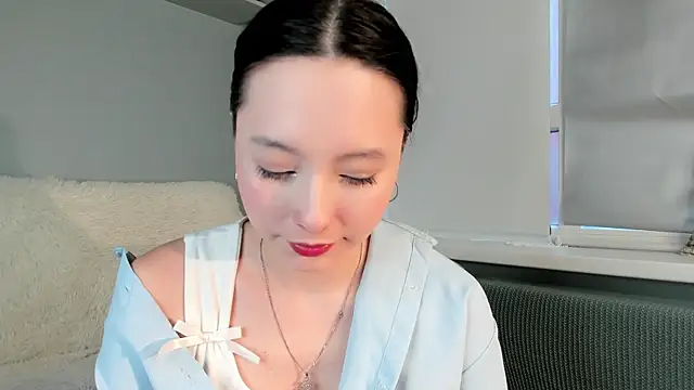 Snapshot of TondaEsperon chatting on September 24, 12:30 pm TondaEsperon online show from September 24, 12:30 pm
