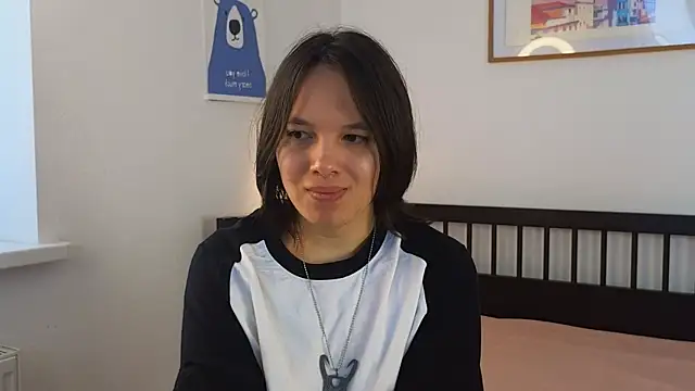 CamelliaDuford online show from September 10, 6:13 am