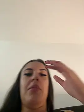 Snapshot of gaucha5 chatting on April 16, 4:41 pm gaucha5 online show from April 16, 4:41 pm
