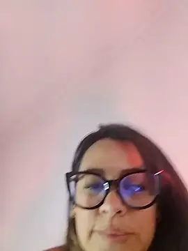 Nicoleefaith  online show from May 14, 8:26 pm