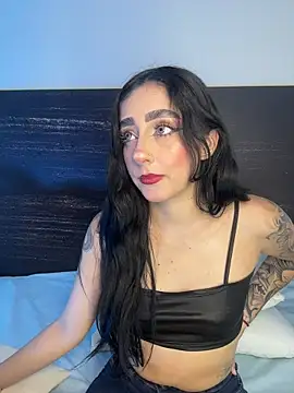 sharlot24 online show from May 10, 3:12 am