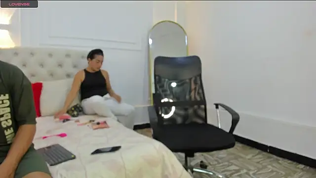 charlotte dante212 online show from May 12, 4:09 am