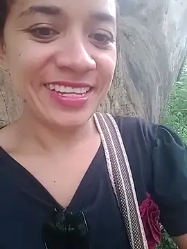 Snapshot of charlotte_dante212 chatting on May 22, 11:10 pm charlotte dante212 online show from May 22, 11:10 pm
