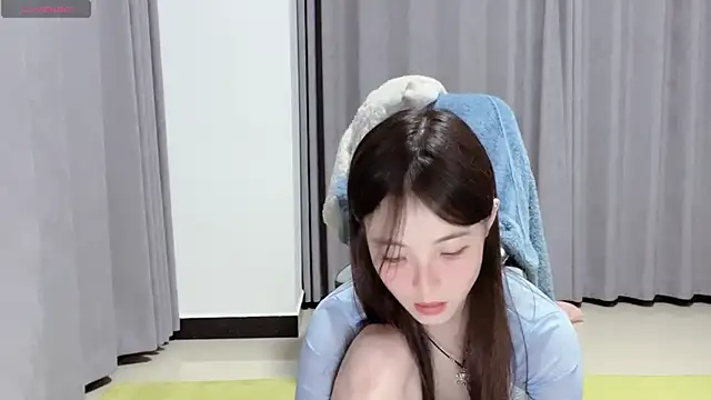 nuonuo321 online show from October 26, 11:49 am