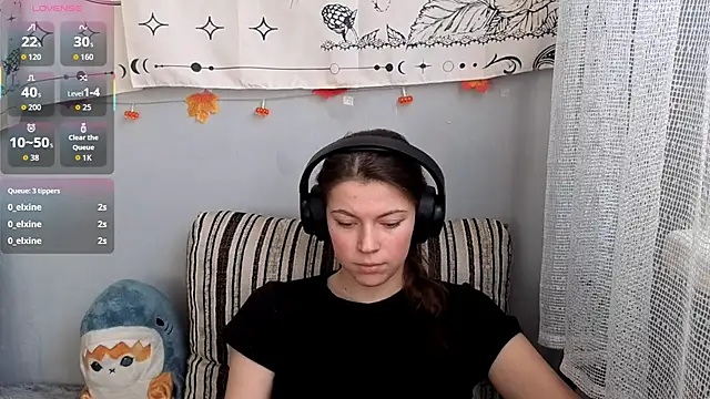 Snapshot of CutieAnny chatting on November 22, 6:34 am CutieAnny online show from November 22, 6:34 am