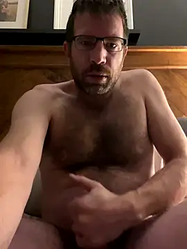 kyle YEG online show from November 24, 12:49 pm