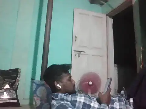 Tamilgud23 online show from May 18, 5:19 pm