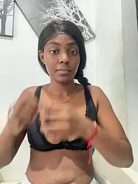 zaracollins01 online show from September 25, 8:23 pm