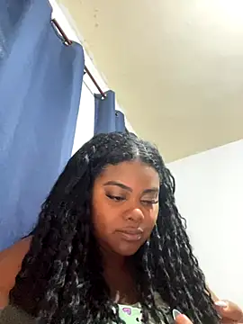 LunaSthena online show from October 18, 1:52 am