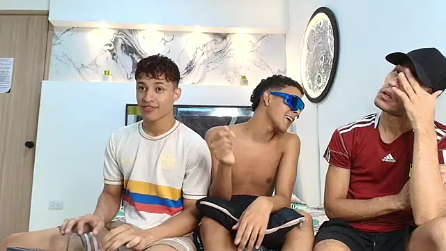 Snapshot of GRETTY_BOYS chatting on October 20, 7:20 am GRETTY BOYS online show from October 20, 7:20 am