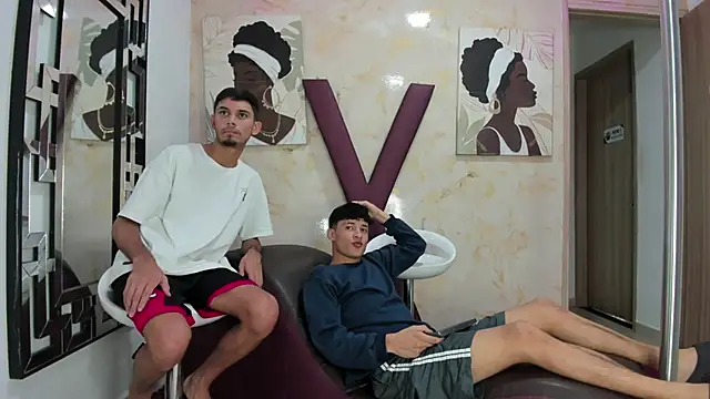GRETTY BOYS online show from May 15, 1:23 am