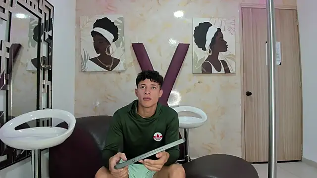 GRETTY BOYS online show from May 17, 7:32 pm