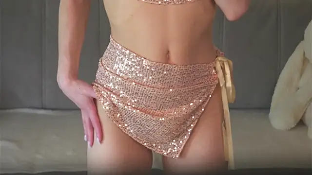 Snapshot of my_little_polIy chatting on April 1, 1:41 pm my little polIy online show from April 1, 1:41 pm