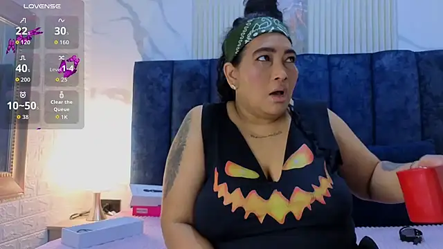 Snapshot of yunkeyc chatting on November 2, 2:36 am yunkeyc online show from November 2, 2:36 am