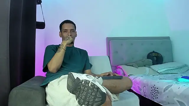 twinkDuohot online show from June 15, 7:38 pm