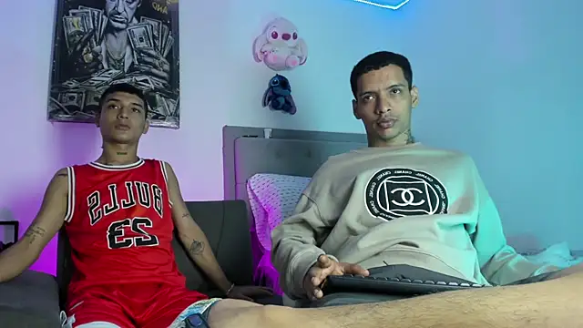 twinkDuohot online show from July 15, 1:55 am