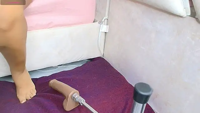 Allymdo online show from September 22, 5:15 pm