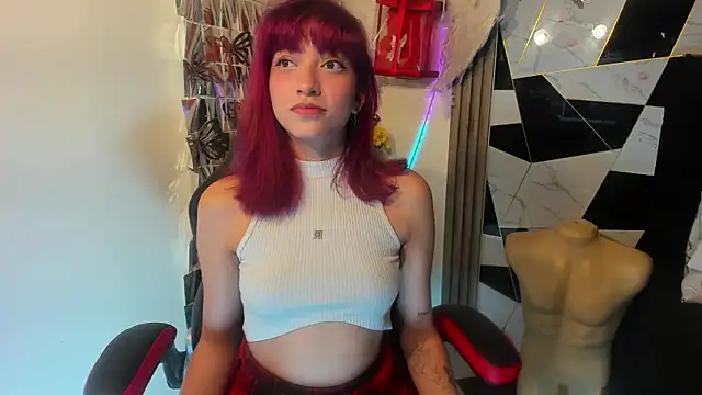 sophia arevalo online show from May 15, 2:18 am