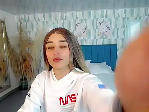 samantha bliss online show from October 16, 7:04 pm