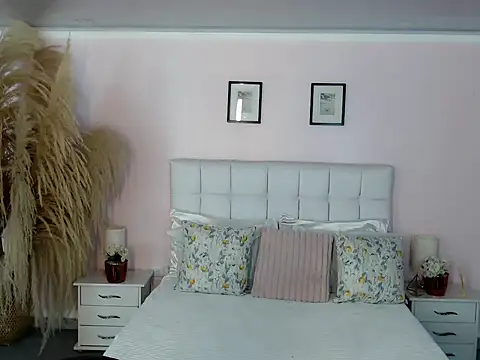 samantha bliss online show from October 30, 11:55 am