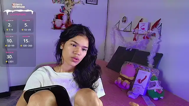 emycarver09 online show from November 8, 11:43 am