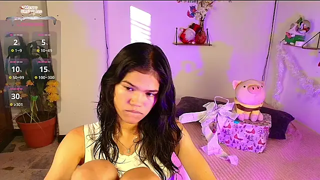 emycarver09 online show from November 22, 11:42 am