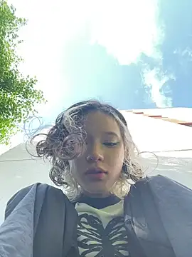 sukubo   online show from March 31, 8:53 pm