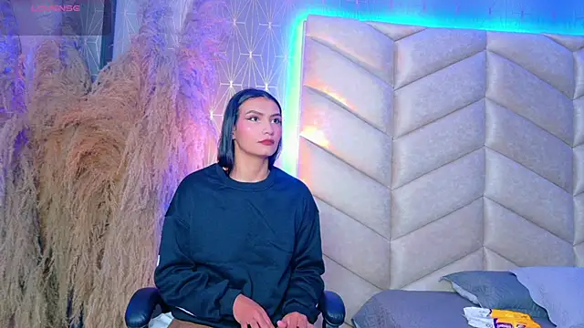 Snapshot of samiradoll chatting on October 21, 4:46 am samiradoll online show from October 21, 4:46 am