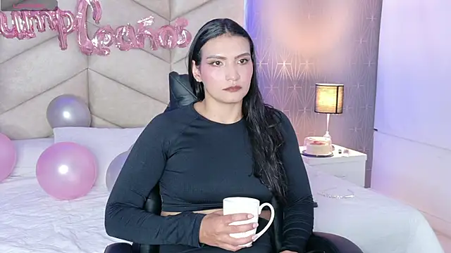 Snapshot of samiradoll chatting on October 24, 4:20 am samiradoll online show from October 24, 4:20 am