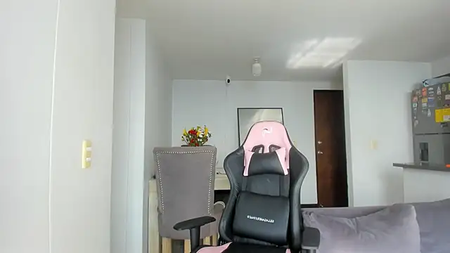 Silvana Rodriguez  online show from October 15, 1:00 pm