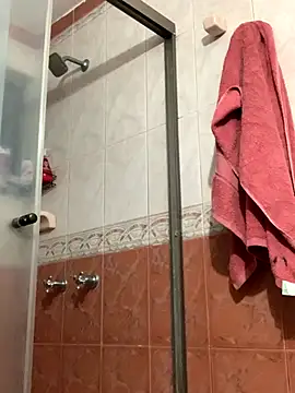 Snapshot of La-Gatatrans chatting on October 11, 11:58 pm La-Gatatrans online show from October 11, 11:58 pm