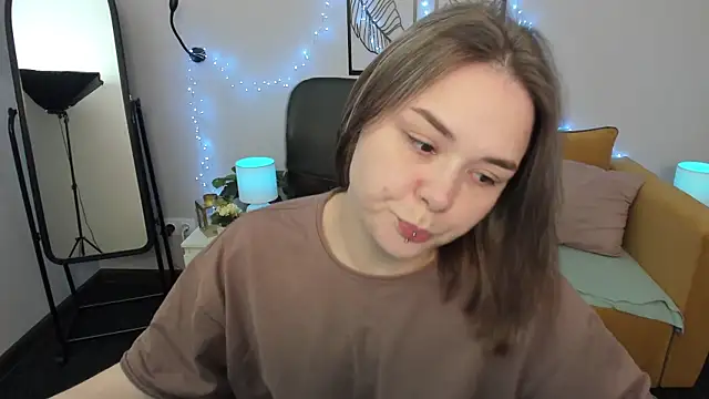 Sophi gi online show from September 13, 3:17 am