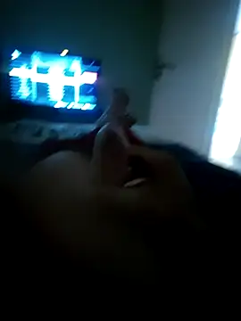 Snapshot of Holanda23cm chatting on March 8, 6:12 pm Holanda23cm online show from March 8, 6:12 pm