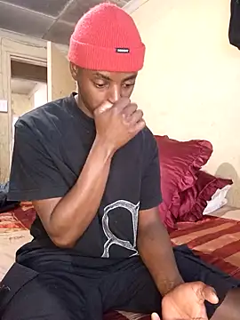 Snapshot of Hluga_25 chatting on November 11, 4:01 am Hluga 25 online show from November 11, 4:01 am