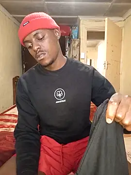 Snapshot of Hluga_25 chatting on November 15, 2:02 pm Hluga 25 online show from November 15, 2:02 pm