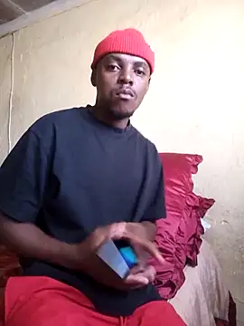 Snapshot of Hluga_25 chatting on January 7, 4:48 am Hluga 25 online show from January 7, 4:48 am