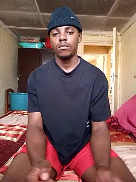 Snapshot of Hluga_25 chatting on January 13, 6:08 am Hluga 25 online show from January 13, 6:08 am