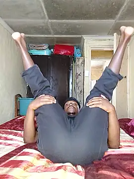 Snapshot of Hluga_25 chatting on January 14, 4:51 am Hluga 25 online show from January 14, 4:51 am