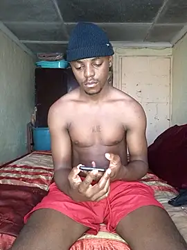 Snapshot of Hluga_25 chatting on February 3, 4:32 am Hluga 25 online show from February 3, 4:32 am