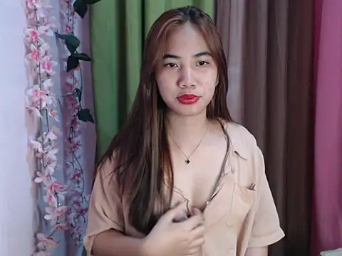 Shy SexyLady online show from February 15, 1:31 pm