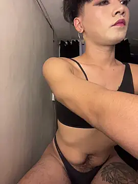 Snapshot of sissielil chatting on October 28, 5:33 am sissielil online show from October 28, 5:33 am