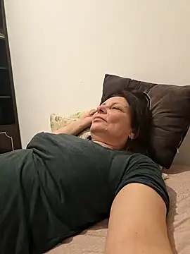 Snapshot of jessyca_ chatting on October 23, 7:12 pm jessyca online show from October 23, 7:12 pm