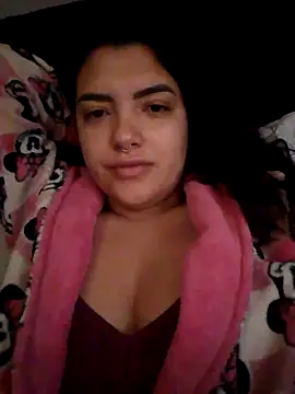 Snapshot of Julie_M chatting on September 15, 10:04 am Julie M online show from September 15, 10:04 am