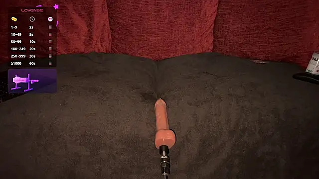 femboydani x online show from September 28, 12:27 am