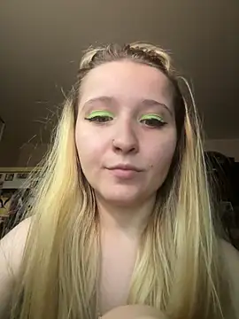 Milana Key online show from October 15, 10:15 am