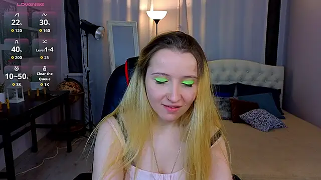 Milana Key online show from October 17, 9:17 pm