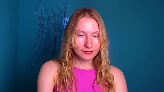 Elizabeth Kissa online show from September 19, 11:22 am