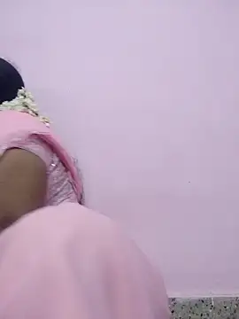 Snapshot of Tamil_Azhaghi25 chatting on September 16, 6:09 pm Tamil Azhaghi25 online show from September 16, 6:09 pm