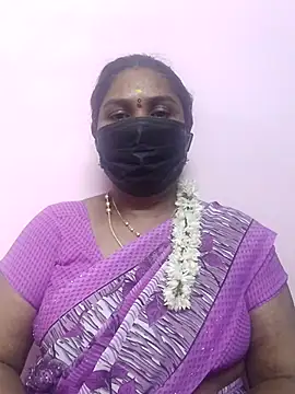 Snapshot of Tamil_Azhaghi25 chatting on September 25, 4:32 pm Tamil Azhaghi25 online show from September 25, 4:32 pm