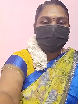 Snapshot of Tamil_Azhaghi25 chatting on October 1, 5:08 pm Tamil Azhaghi25 online show from October 1, 5:08 pm